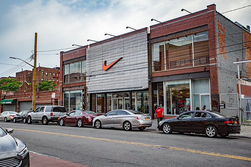 nike store on nostrand